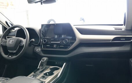 Toyota Highlander, 2025 год, 6 500 000 рублей, 22 фотография