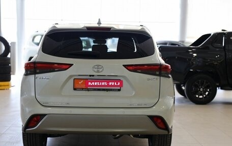 Toyota Highlander, 2025 год, 6 500 000 рублей, 6 фотография