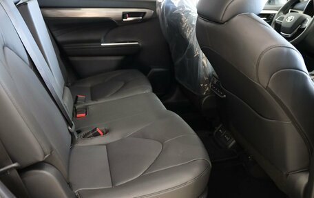 Toyota Highlander, 2025 год, 6 500 000 рублей, 19 фотография