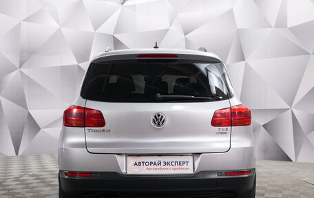 Volkswagen Tiguan I, 2013 год, 1 049 000 рублей, 4 фотография