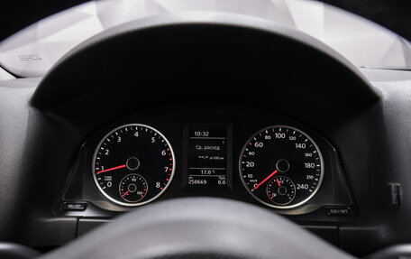 Volkswagen Tiguan I, 2013 год, 1 049 000 рублей, 15 фотография
