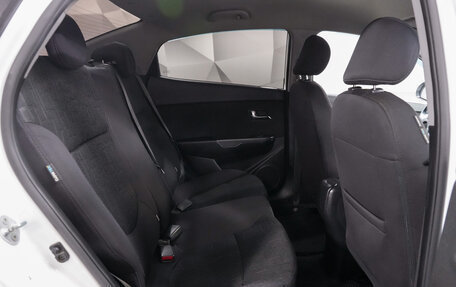 KIA Rio III рестайлинг, 2015 год, 989 000 рублей, 13 фотография