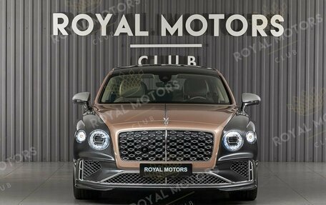 Bentley Flying Spur, 2025 год, 45 900 000 рублей, 2 фотография