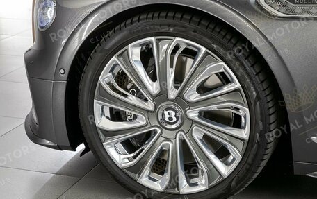 Bentley Flying Spur, 2025 год, 45 900 000 рублей, 8 фотография