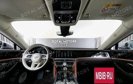 Bentley Flying Spur, 2025 год, 45 900 000 рублей, 11 фотография