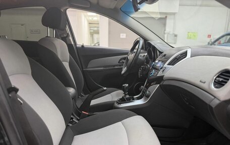 Chevrolet Cruze II, 2014 год, 798 000 рублей, 5 фотография