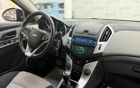 Chevrolet Cruze II, 2014 год, 798 000 рублей, 6 фотография