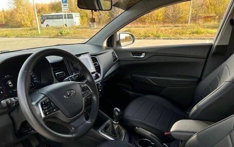 Hyundai Solaris II рестайлинг, 2020 год, 1 370 000 рублей, 6 фотография