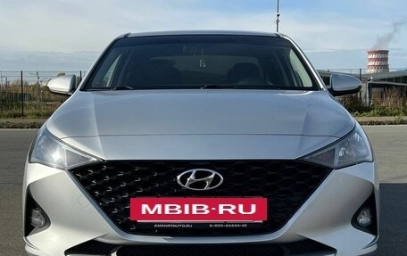 Hyundai Solaris II рестайлинг, 2020 год, 1 370 000 рублей, 2 фотография
