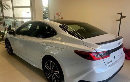 Toyota Camry, 2025 год, 4 550 000 рублей, 5 фотография