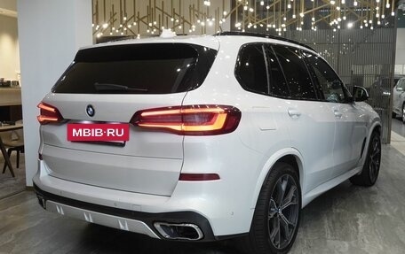 BMW X5, 2022 год, 7 790 000 рублей, 2 фотография