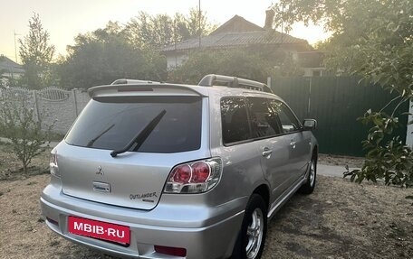 Mitsubishi Outlander III рестайлинг 3, 2003 год, 500 000 рублей, 4 фотография