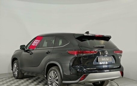 Toyota Highlander, 2024 год, 6 590 000 рублей, 7 фотография
