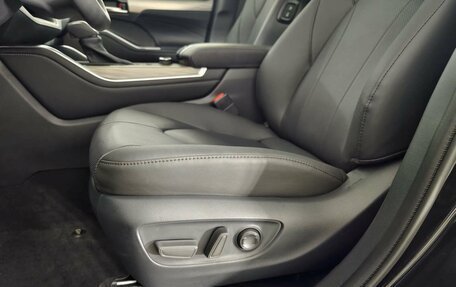 Toyota Highlander, 2024 год, 6 590 000 рублей, 18 фотография