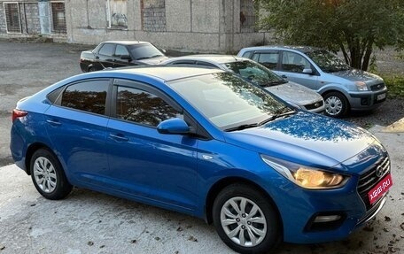Hyundai Solaris II рестайлинг, 2018 год, 1 200 000 рублей, 1 фотография