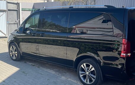 Mercedes-Benz V-Класс, 2018 год, 4 900 000 рублей, 4 фотография
