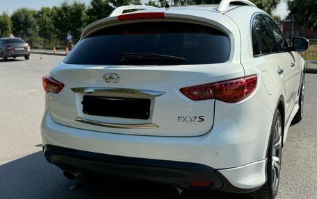 Infiniti FX II, 2010 год, 2 000 000 рублей, 8 фотография