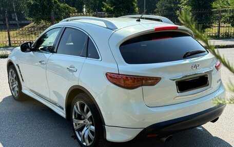 Infiniti FX II, 2010 год, 2 000 000 рублей, 6 фотография