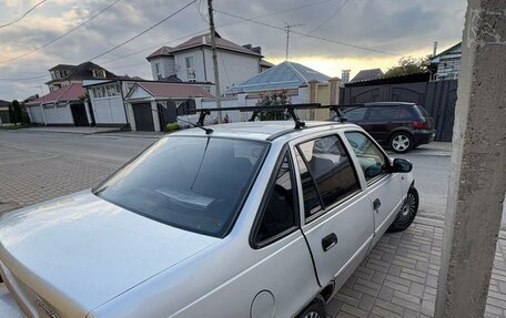 Daewoo Nexia I рестайлинг, 2011 год, 250 000 рублей, 3 фотография