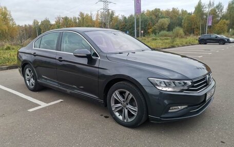 Volkswagen Passat B8 рестайлинг, 2021 год, 2 250 000 рублей, 9 фотография