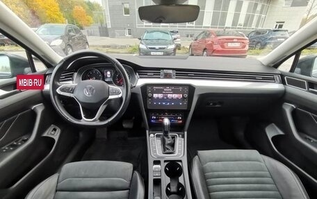 Volkswagen Passat B8 рестайлинг, 2021 год, 2 250 000 рублей, 21 фотография