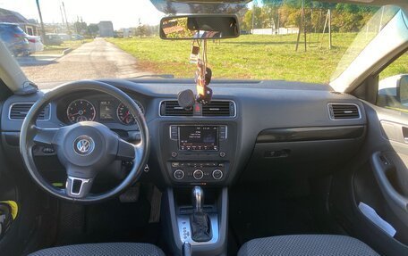 Volkswagen Jetta VI, 2012 год, 790 000 рублей, 8 фотография