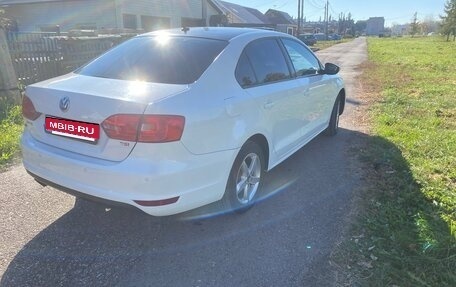 Volkswagen Jetta VI, 2012 год, 790 000 рублей, 6 фотография