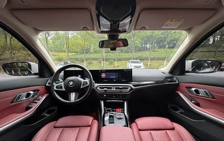 BMW 3 серия, 2022 год, 3 560 000 рублей, 10 фотография