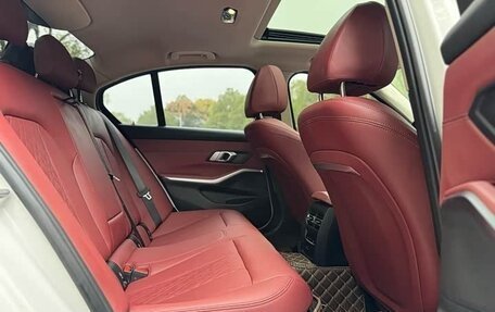 BMW 3 серия, 2022 год, 3 560 000 рублей, 11 фотография