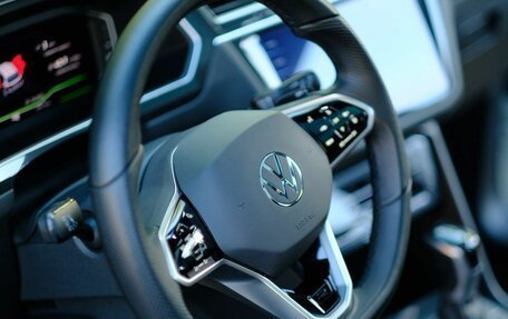 Volkswagen Tiguan II, 2021 год, 5 000 000 рублей, 7 фотография