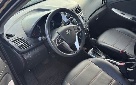 Hyundai Solaris II рестайлинг, 2015 год, 1 200 000 рублей, 9 фотография