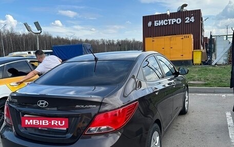 Hyundai Solaris II рестайлинг, 2015 год, 1 200 000 рублей, 13 фотография