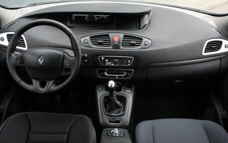 Renault Scenic III, 2009 год, 800 000 рублей, 7 фотография