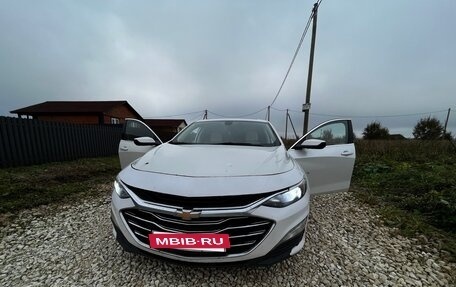 Chevrolet Malibu IX, 2019 год, 1 750 000 рублей, 27 фотография