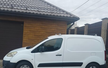 Peugeot Partner II рестайлинг 2, 2011 год, 380 000 рублей, 4 фотография
