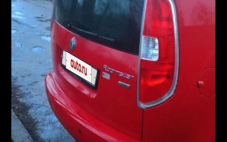 Skoda Roomster, 2010 год, 690 000 рублей, 2 фотография