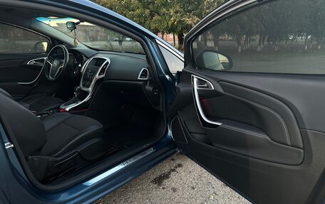 Opel Astra J, 2014 год, 750 000 рублей, 11 фотография