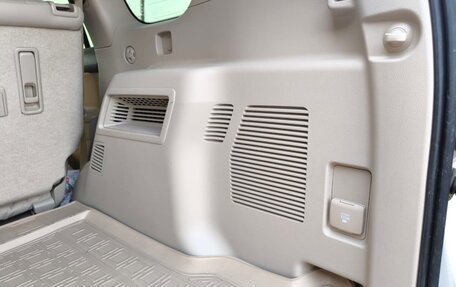 Toyota Land Cruiser Prado 150 рестайлинг 2, 2021 год, 8 000 000 рублей, 29 фотография