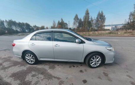 Toyota Corolla, 2011 год, 950 000 рублей, 3 фотография
