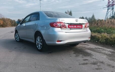 Toyota Corolla, 2011 год, 950 000 рублей, 7 фотография