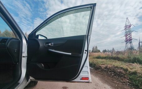 Toyota Corolla, 2011 год, 950 000 рублей, 15 фотография