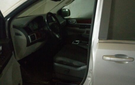 Chrysler Voyager IV, 2008 год, 1 750 000 рублей, 3 фотография