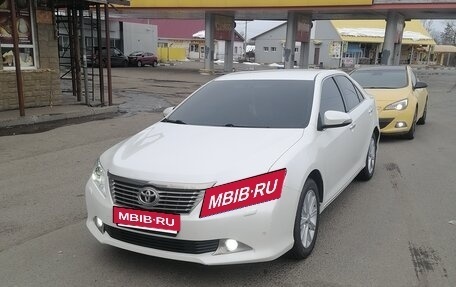Toyota Camry, 2014 год, 1 980 000 рублей, 1 фотография