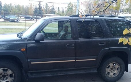Chevrolet Tahoe II, 2004 год, 790 000 рублей, 3 фотография