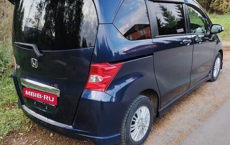 Honda Freed I, 2011 год, 879 000 рублей, 10 фотография