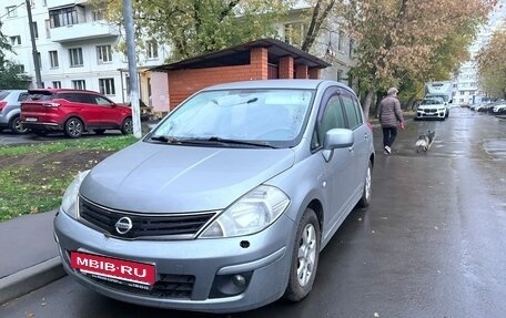 Nissan Tiida, 2010 год, 650 000 рублей, 4 фотография