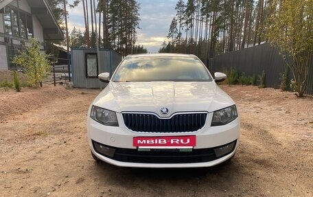 Skoda Octavia, 2015 год, 900 000 рублей, 4 фотография