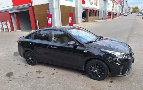 KIA Rio IV, 2020 год, 1 560 000 рублей, 3 фотография