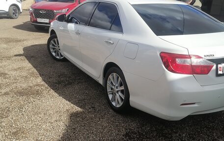 Toyota Camry, 2014 год, 1 980 000 рублей, 2 фотография