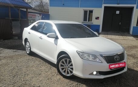 Toyota Camry, 2014 год, 1 980 000 рублей, 3 фотография